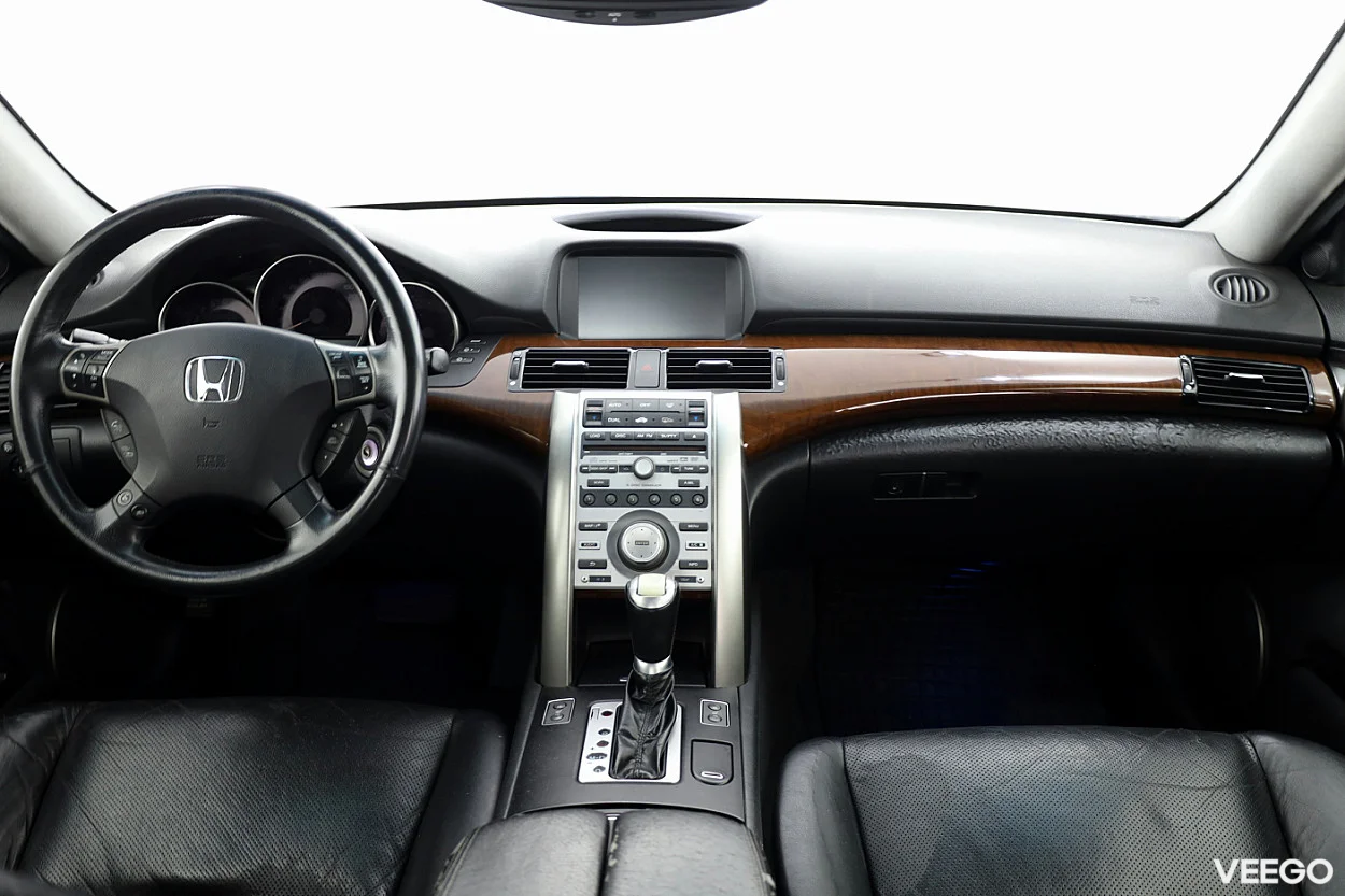 Honda Legend 3.5 218kW