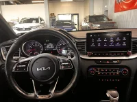 Kia Ceed: ProCeed 1.5 118kW thumbnail