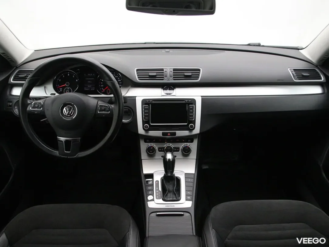 Volkswagen Passat 3.6 220kW