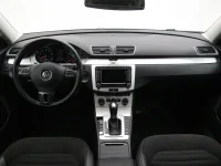 Volkswagen Passat 3.6 220kW thumbnail
