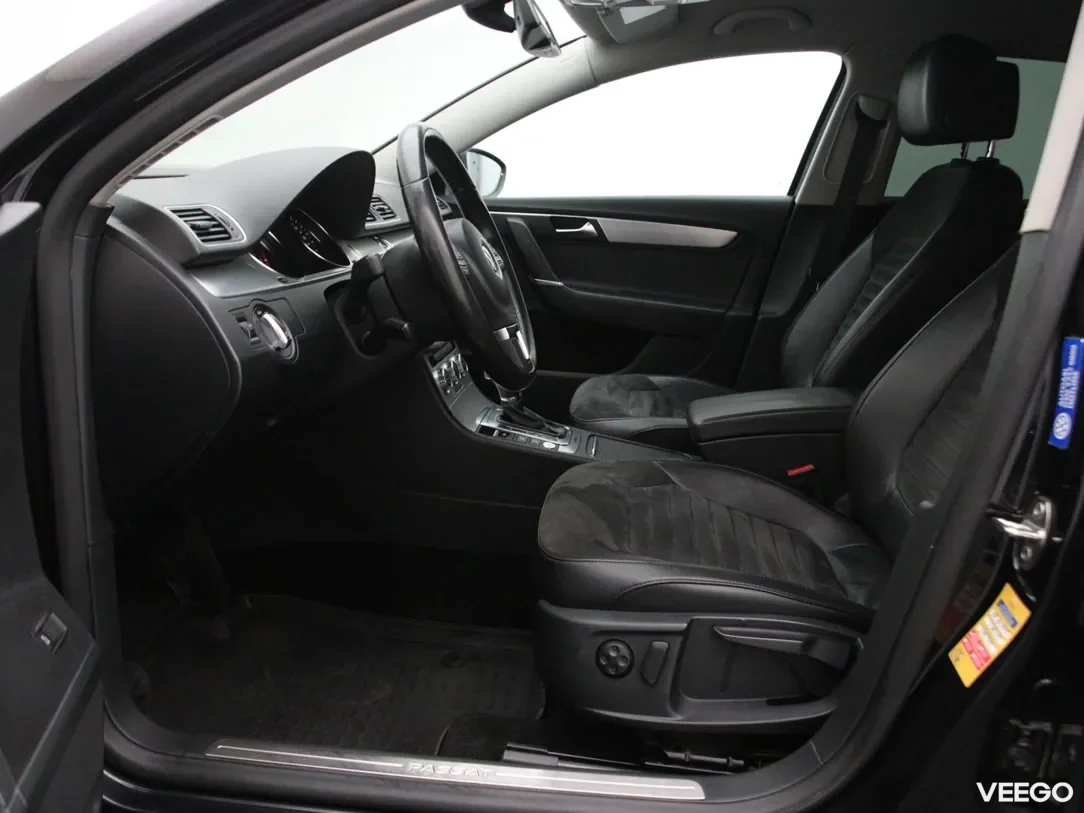 Volkswagen Passat 3.6 220kW