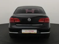 Volkswagen Passat 3.6 220kW thumbnail