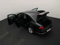 Volkswagen Passat 3.6 220kW thumbnail