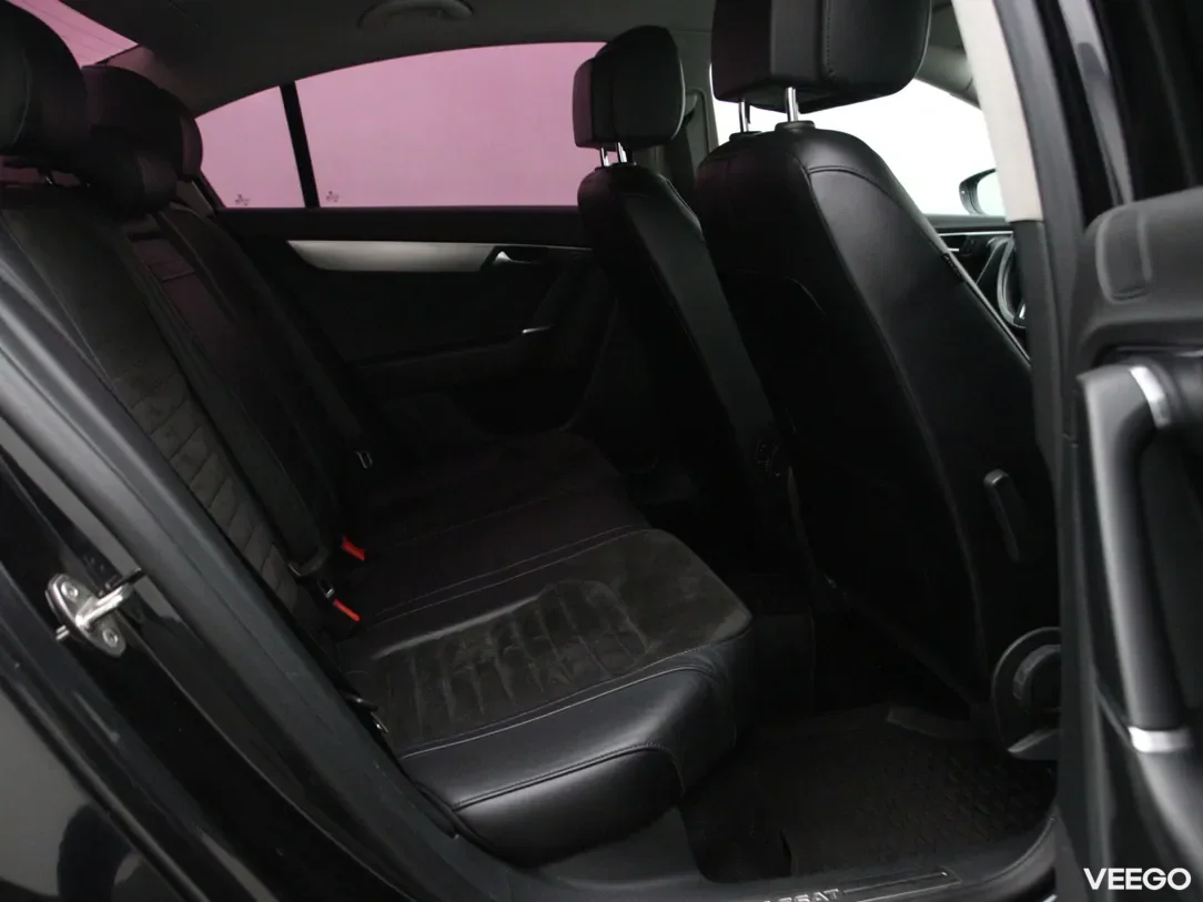 Volkswagen Passat 3.6 220kW