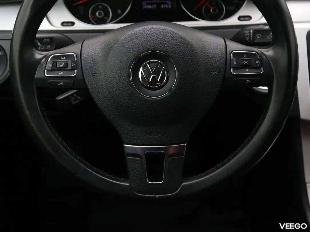 Volkswagen Passat 3.6 220kW