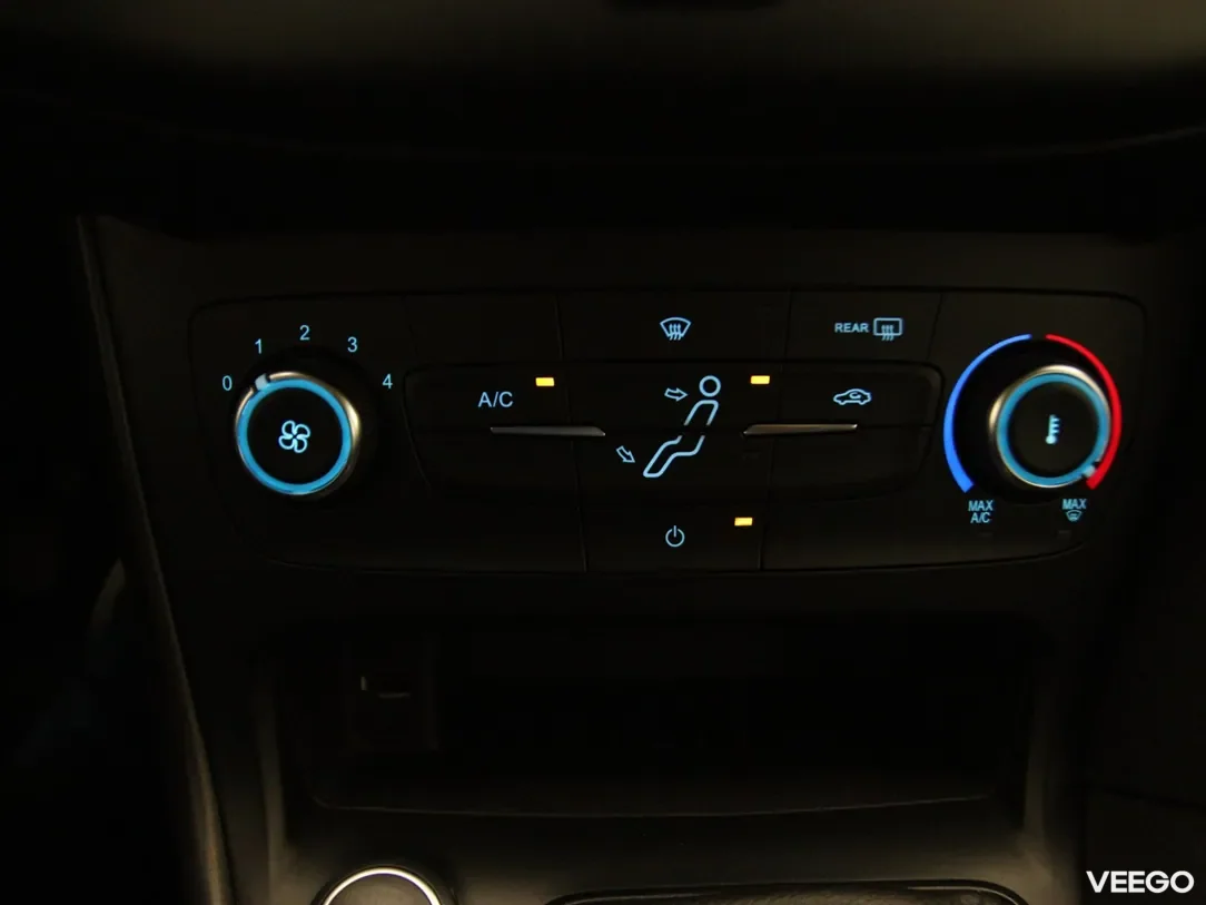 Ford Focus 1.5 70kW