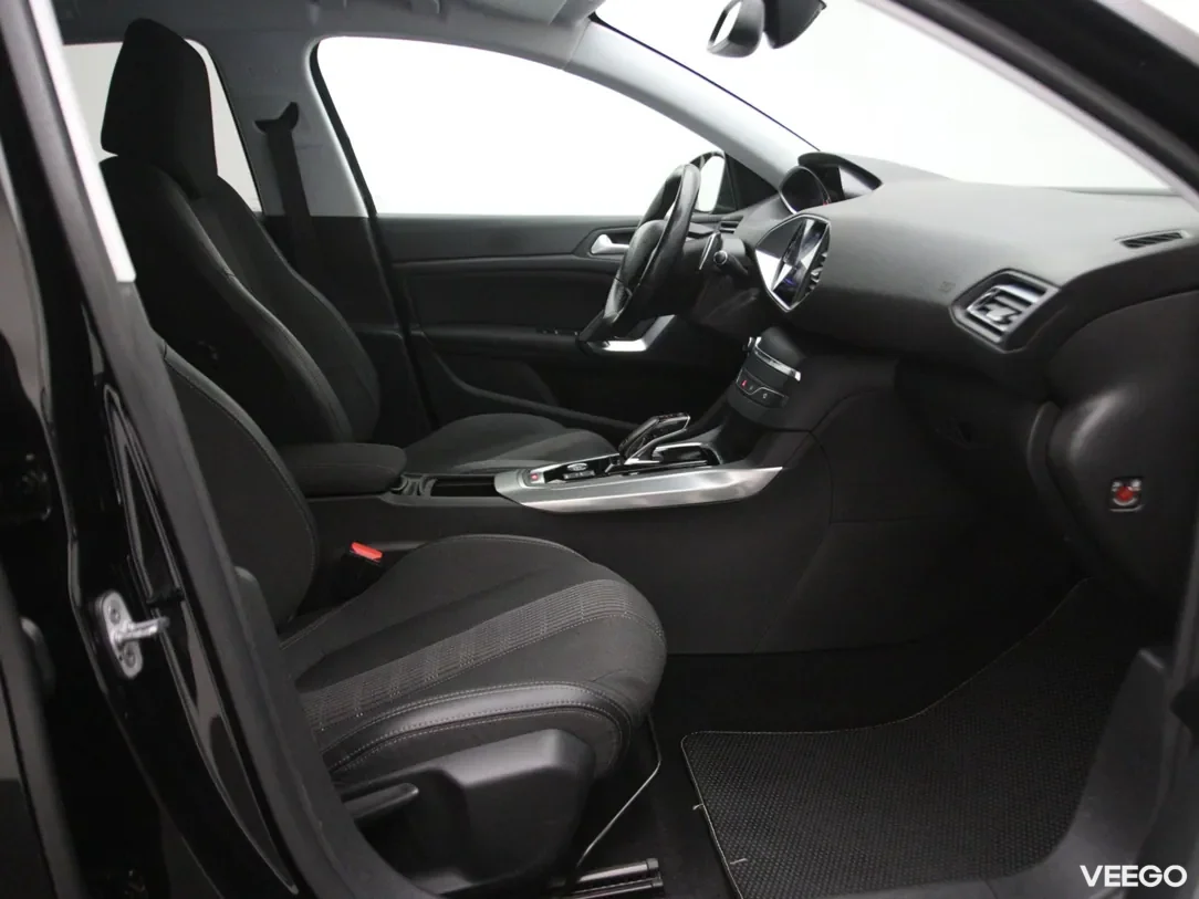 Peugeot 308 1.5 96kW