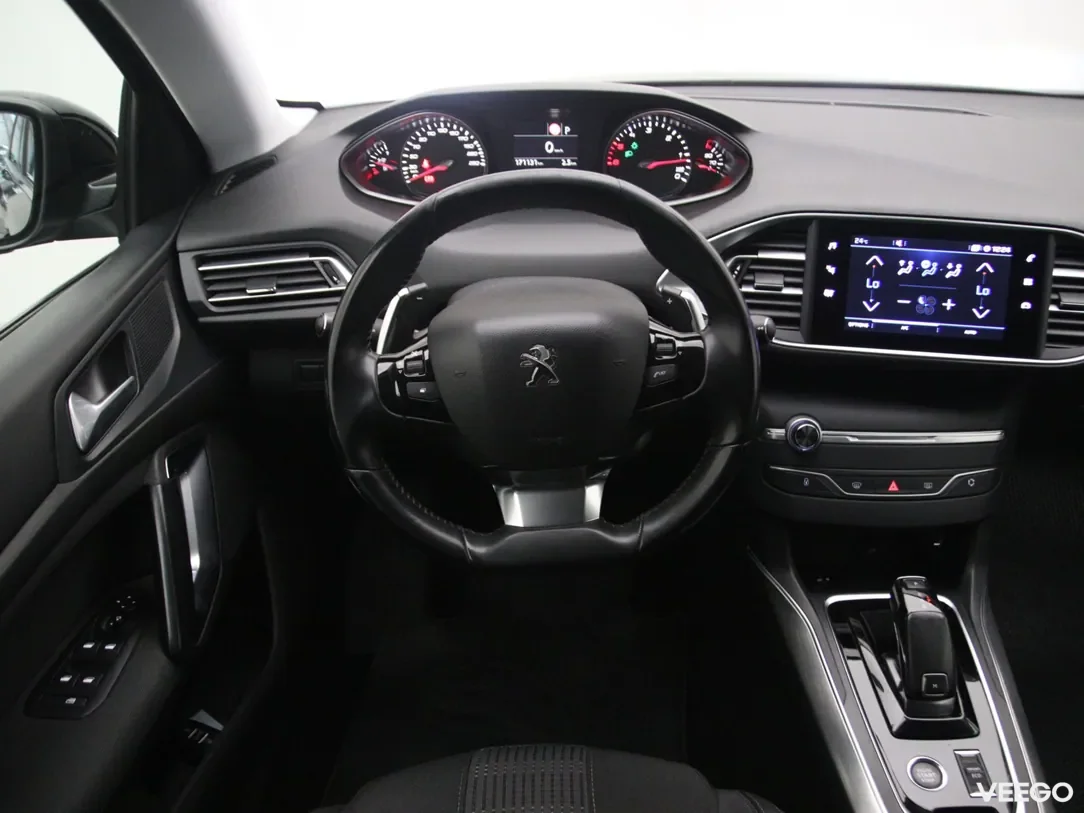 Peugeot 308 1.5 96kW