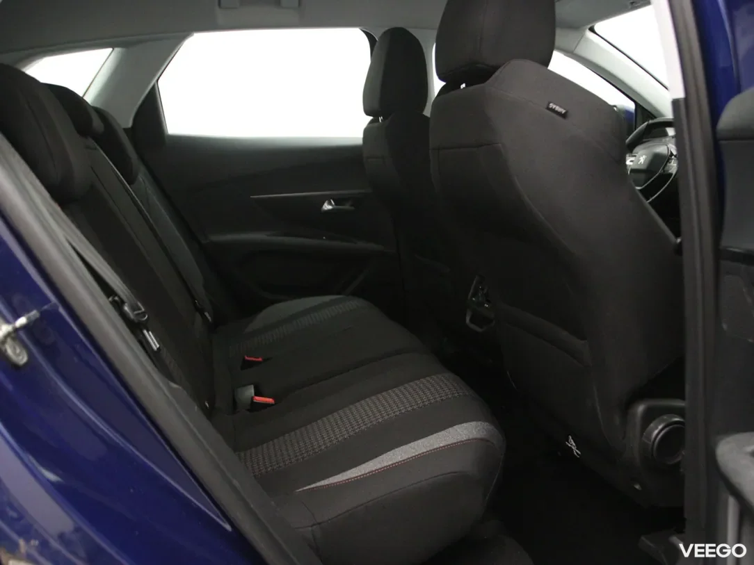 Peugeot 3008 1.2 96kW
