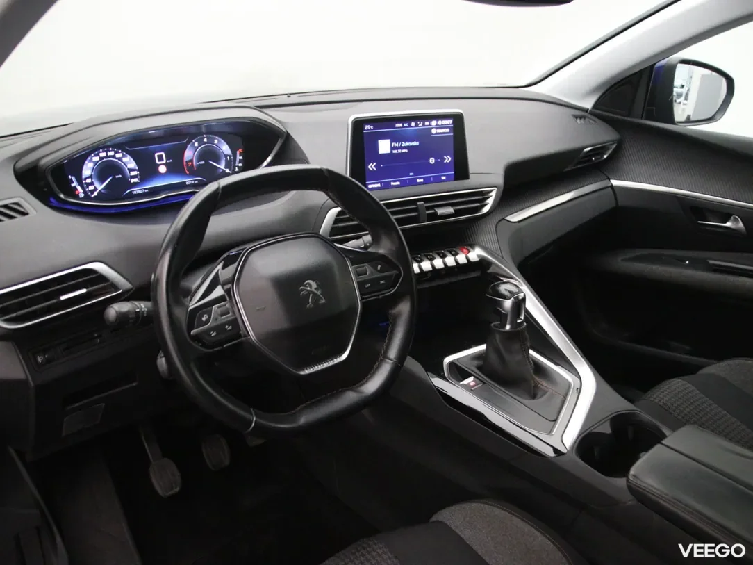 Peugeot 3008 1.2 96kW