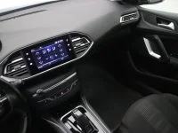 Peugeot 308 1.5 96kW thumbnail