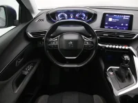 Peugeot 3008 1.2 96kW thumbnail