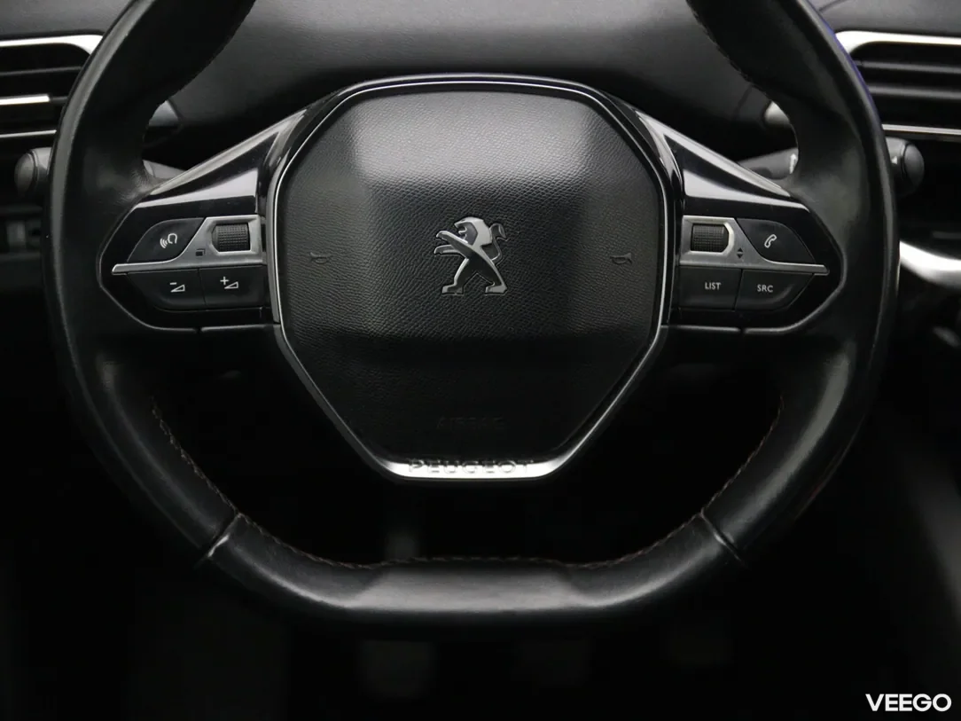 Peugeot 3008 1.2 96kW