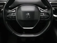 Peugeot 3008 1.2 96kW thumbnail