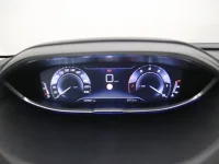 Peugeot 3008 1.2 96kW thumbnail
