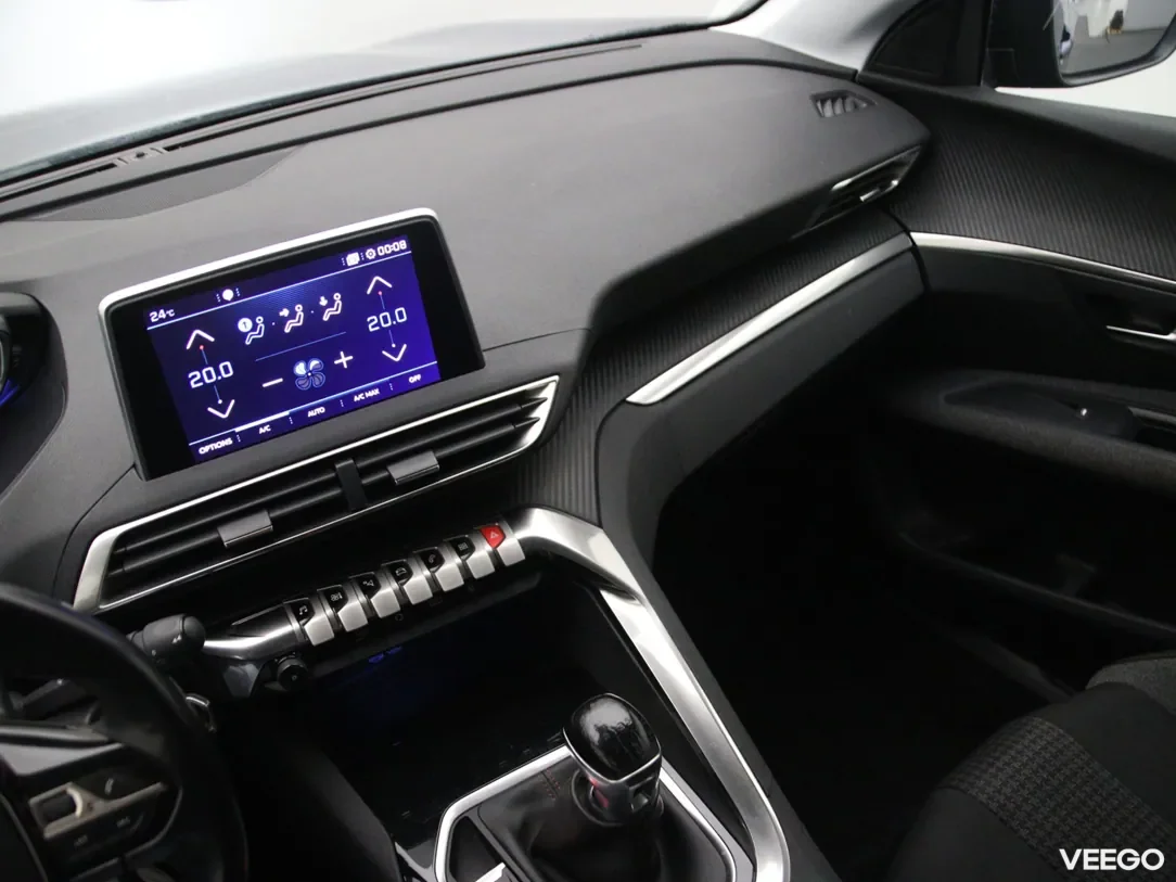 Peugeot 3008 1.2 96kW