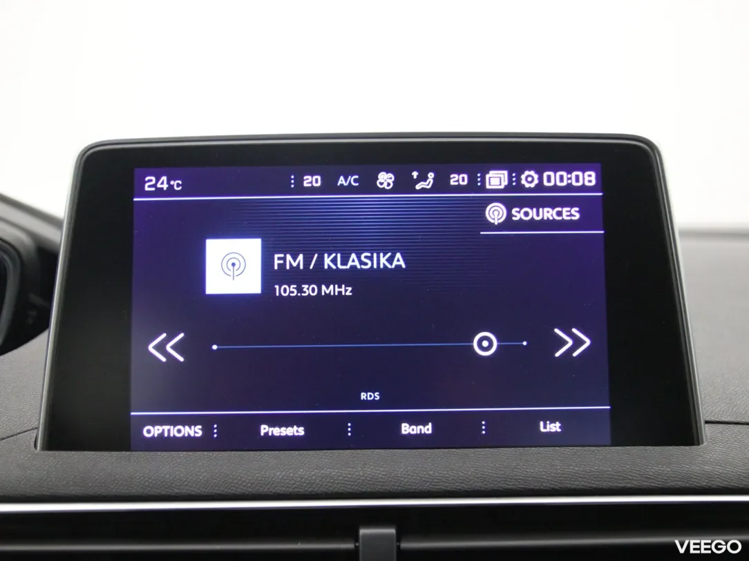 Peugeot 3008 1.2 96kW