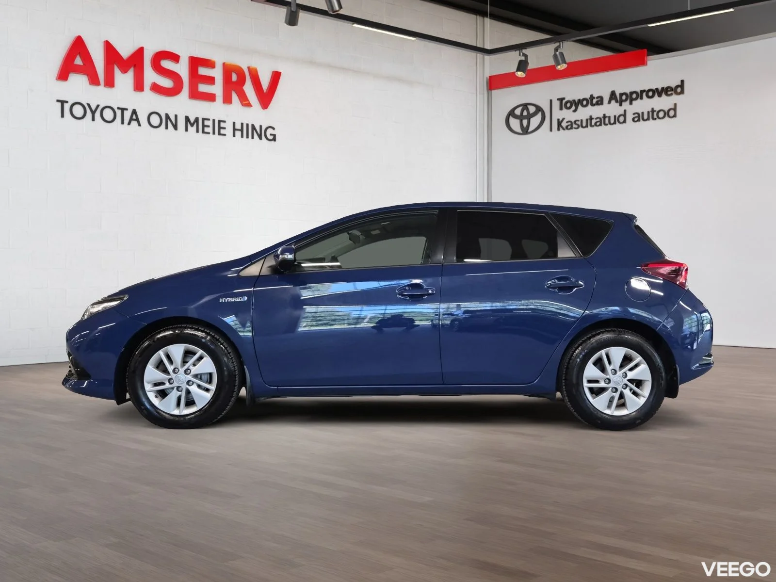 Toyota Auris Hybrid 1.8 73kW