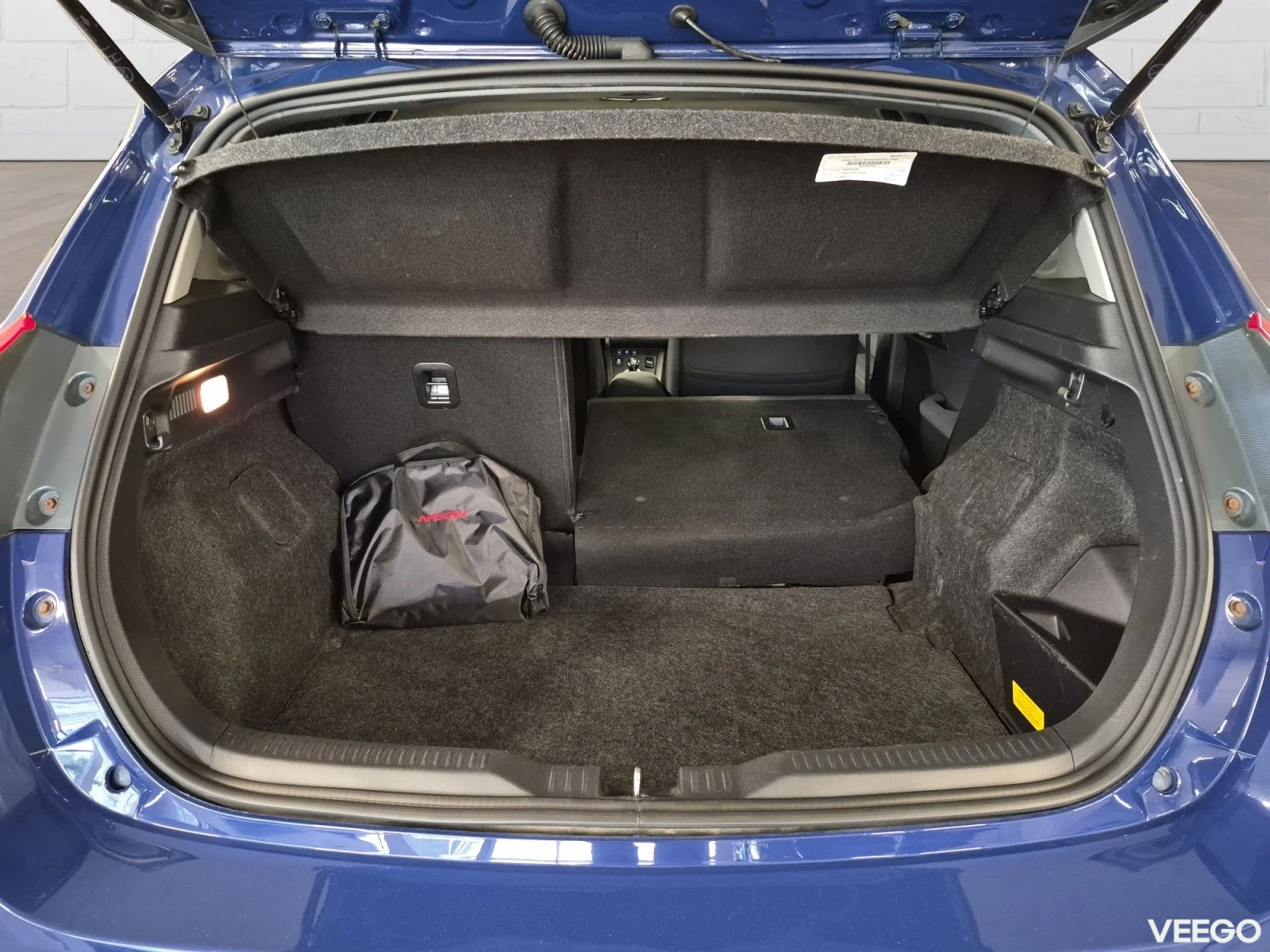 Toyota Auris Hybrid 1.8 73kW