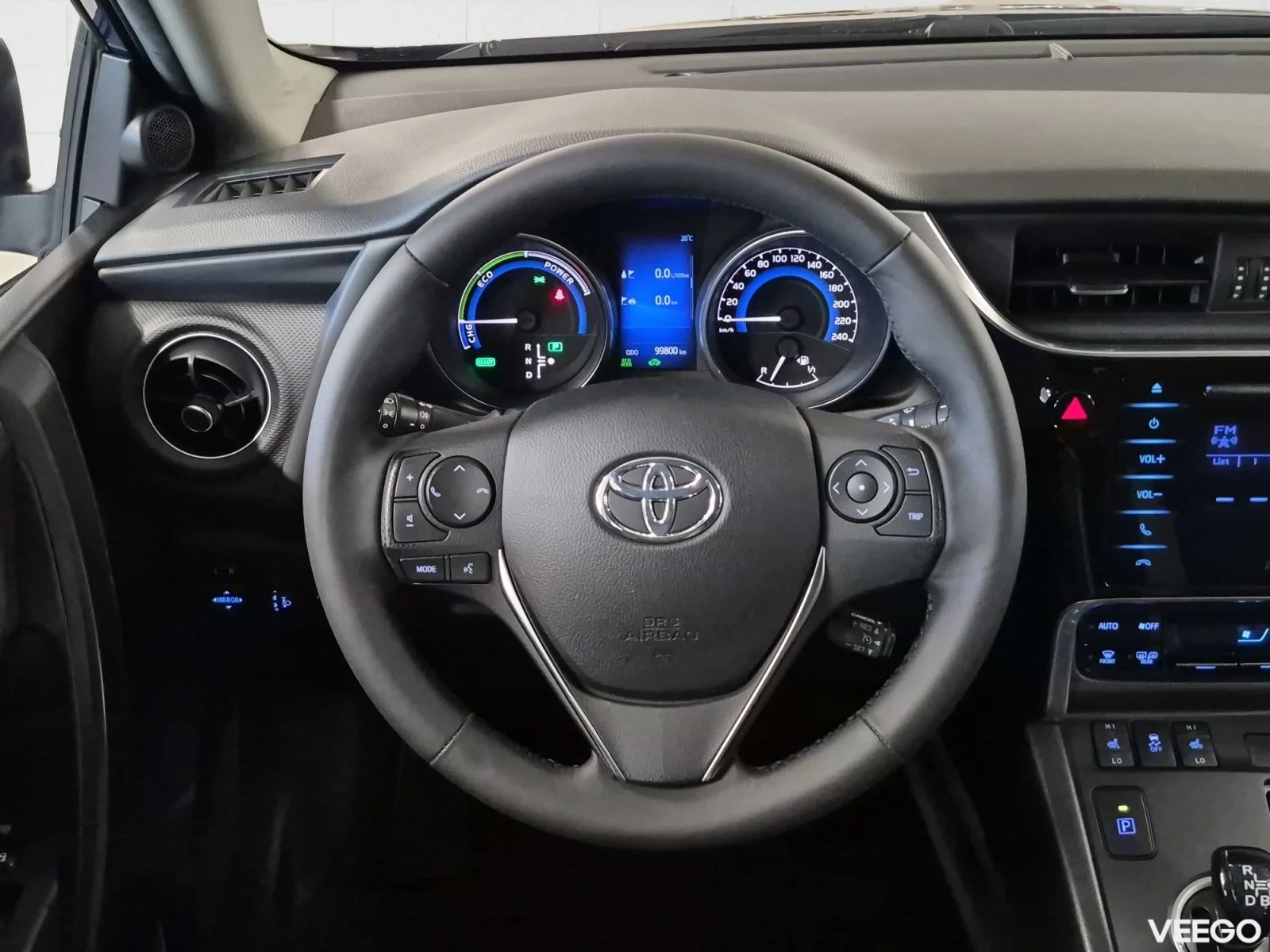 Toyota Auris Hybrid 1.8 73kW