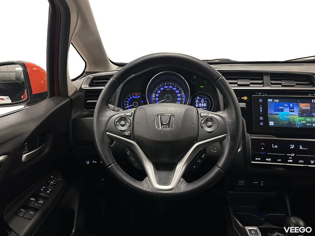 Honda Jazz 1.3 Elegance ADAS / Keyless / Backkamera 75kW
