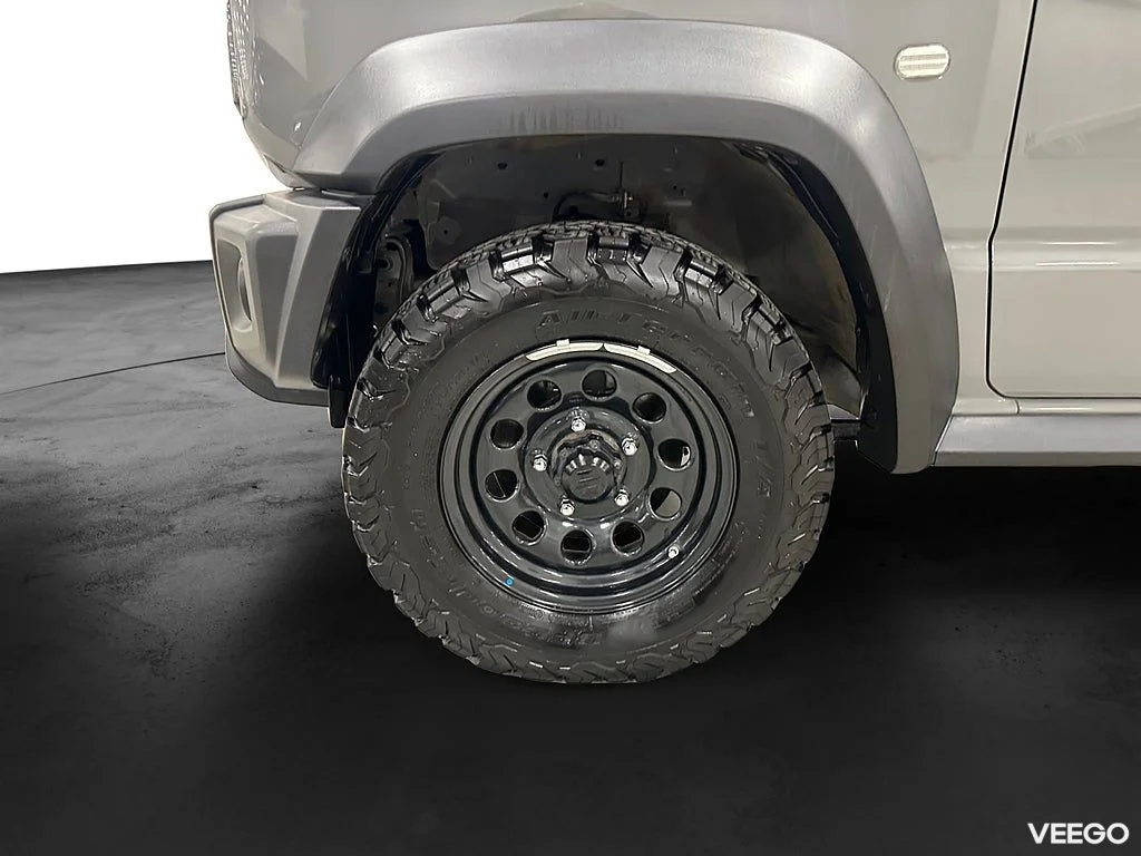 Suzuki Jimny Torakku 1.5 VVT AllGrip/ Lågväxel / Svensksåld 75kW