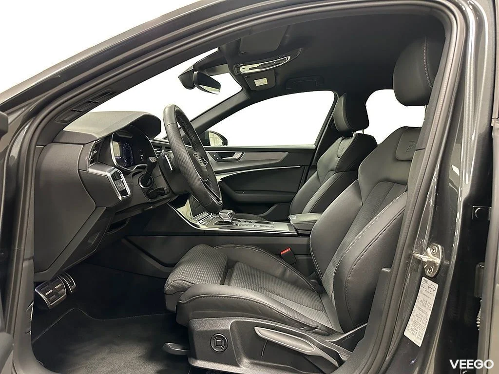 Audi A6 Avant 55 TFSI e quattro S line 367hk / Matrix / Drag 195kW