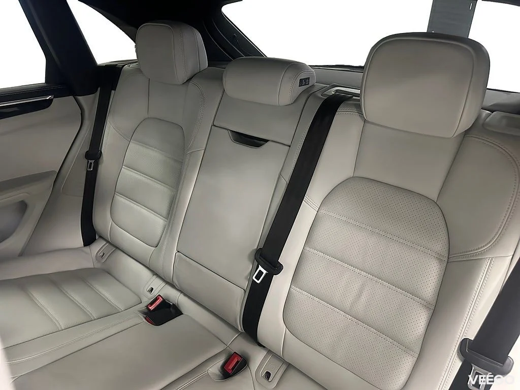 Porsche Macan GTS PDK 440hk / Luft / BOSE / 18-vägs / Drag 324kW