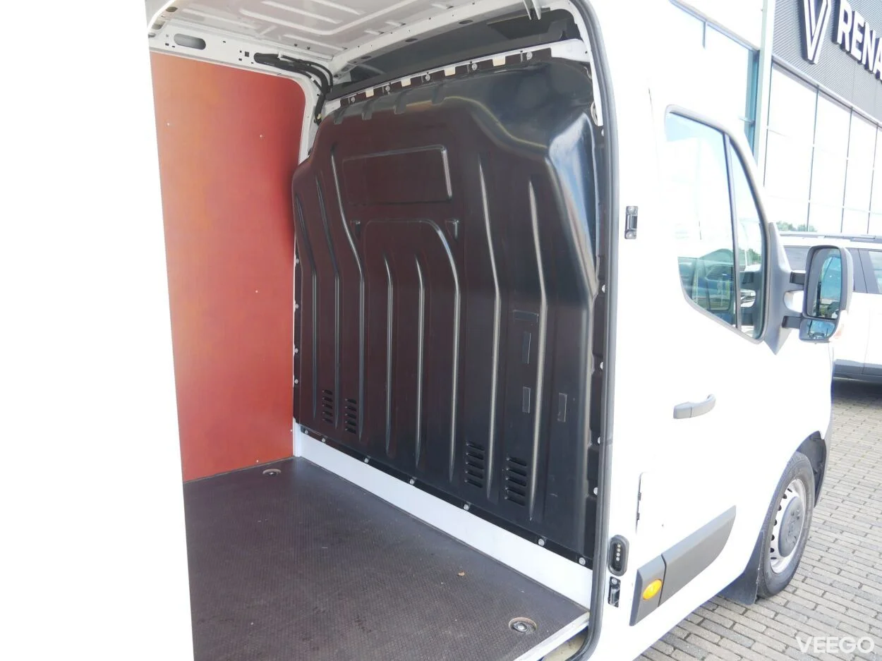 Renault Master L3H2 2.3 110kW