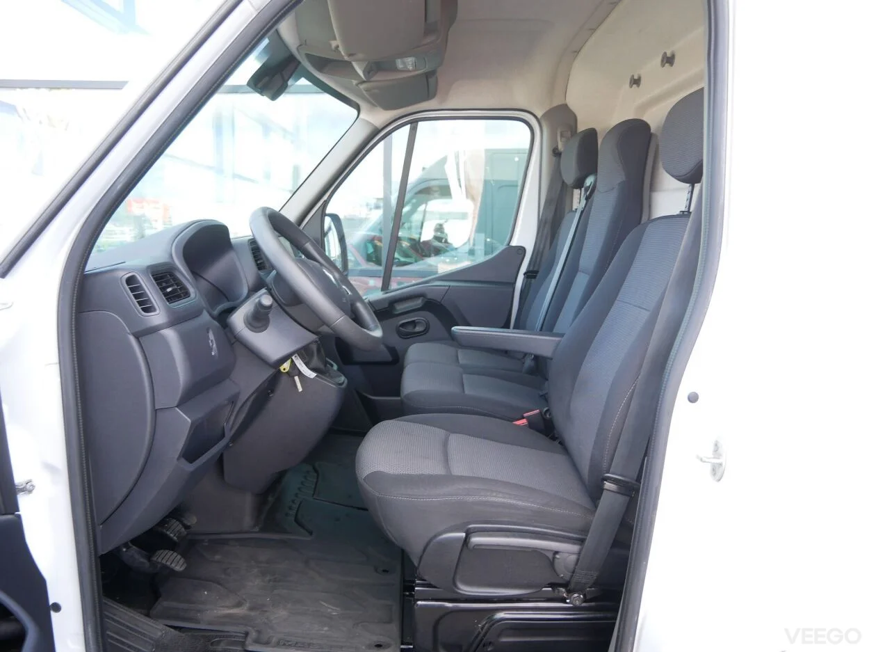 Renault Master L3H2 2.3 110kW