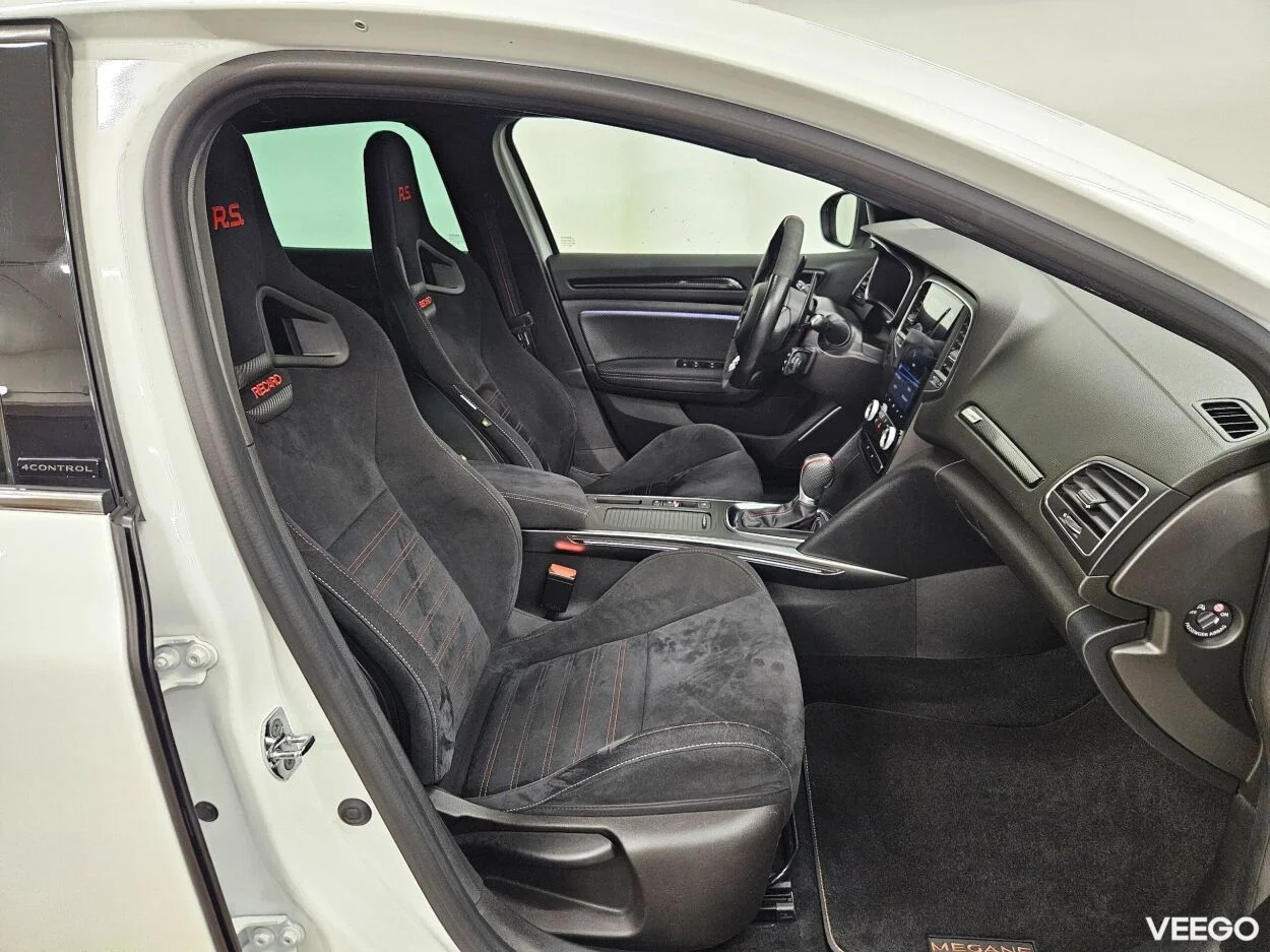 Renault Megane R S Trophy 1.8 221kW