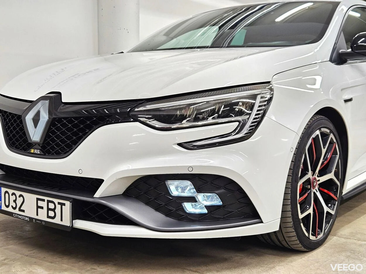 Renault Megane R S Trophy 1.8 221kW