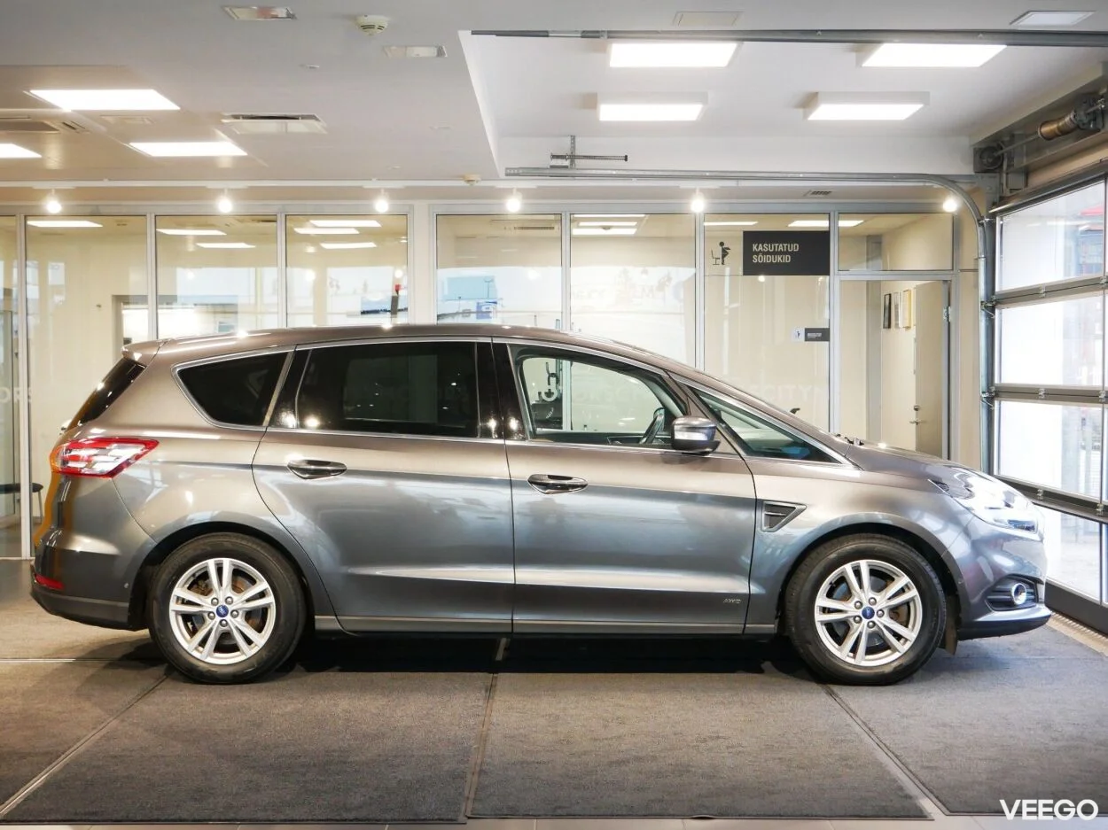 Ford S-MAX AWD 2 132kW