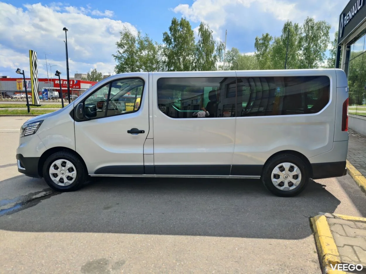 Renault Trafic Passanger Pack Clim L2H1 2 110kW