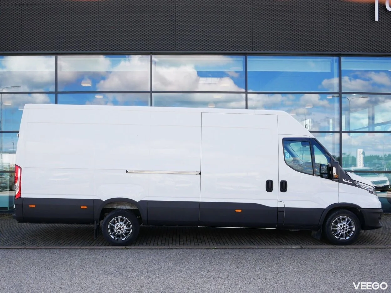 Iveco Daily 35S18 Hi-Matic 3 129kW