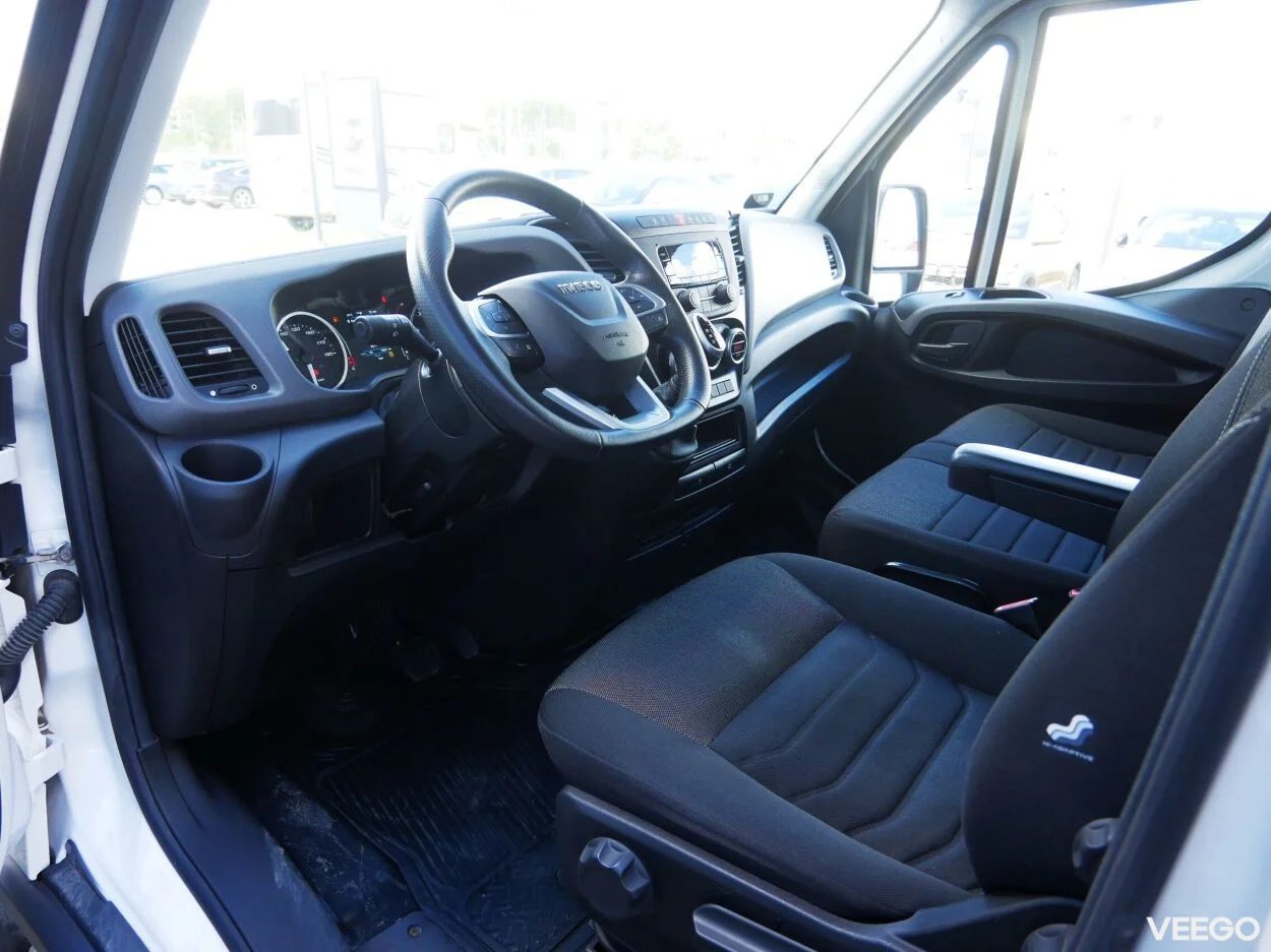 Iveco Daily 35S18 Hi-Matic 3 129kW