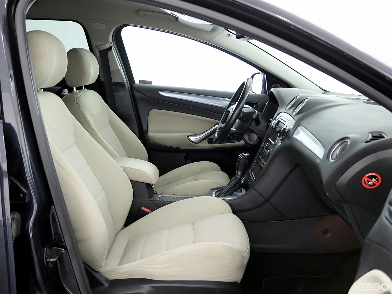 Ford Mondeo 2.0 121kW