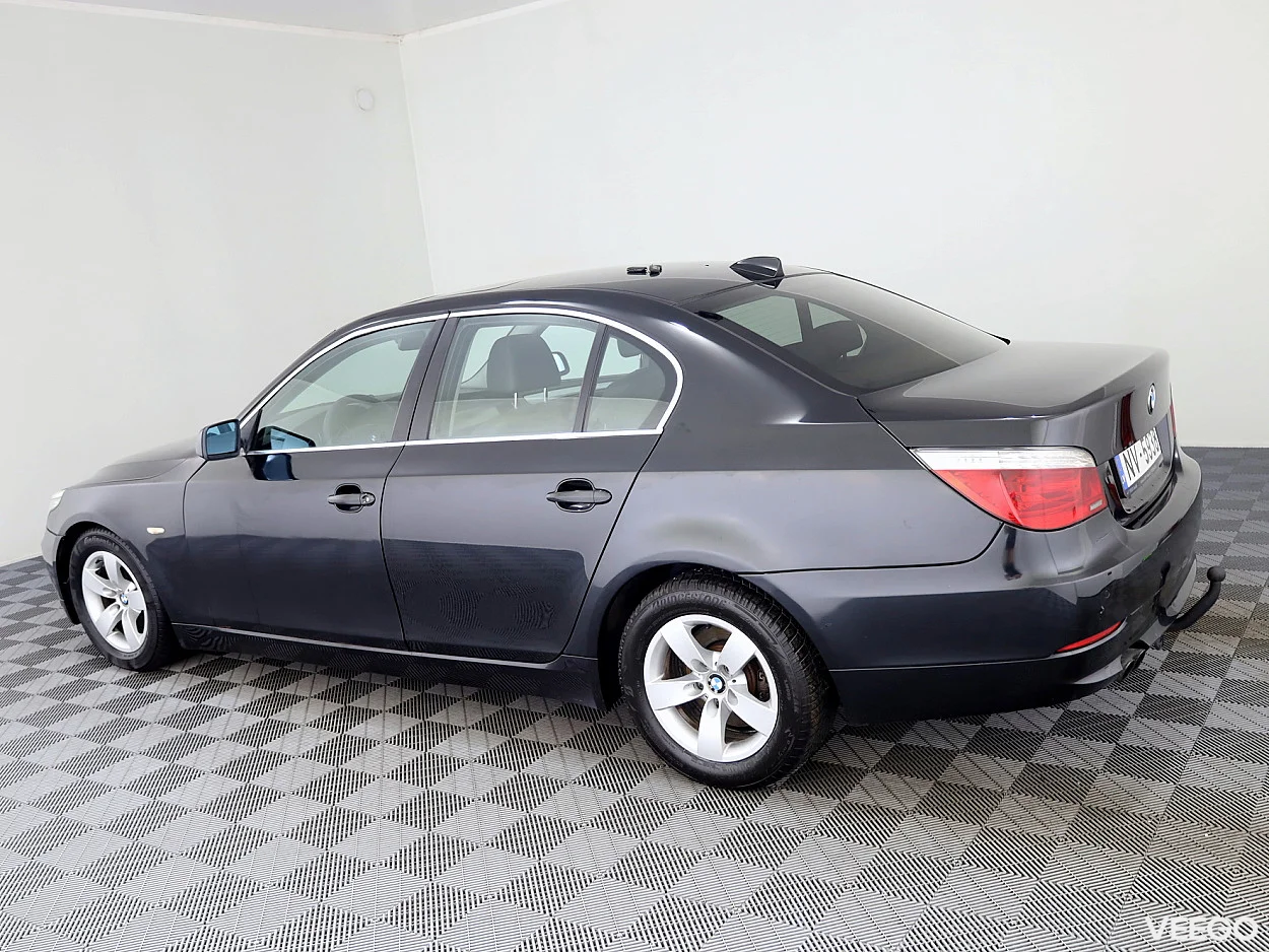 BMW 525 2.5 141kW