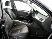 BMW 525 2.5 141kW thumbnail