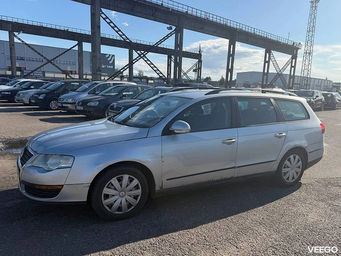 Volkswagen Passat 1.6 75kW