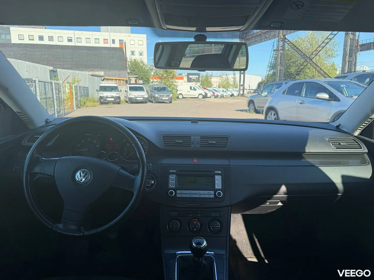 Volkswagen Passat 1.6 75kW