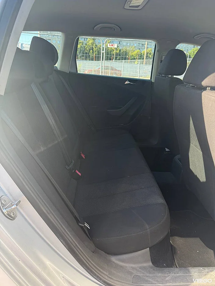 Volkswagen Passat 1.6 75kW