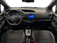 Toyota Yaris Luxury 1.5 82kW thumbnail