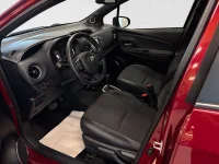 Toyota Yaris Luxury 1.5 82kW thumbnail