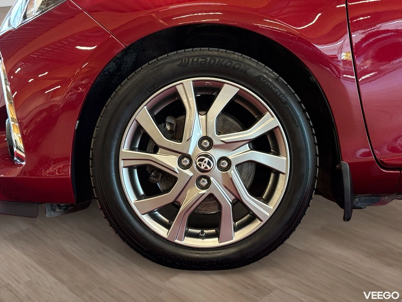 Toyota Yaris Luxury 1.5 82kW