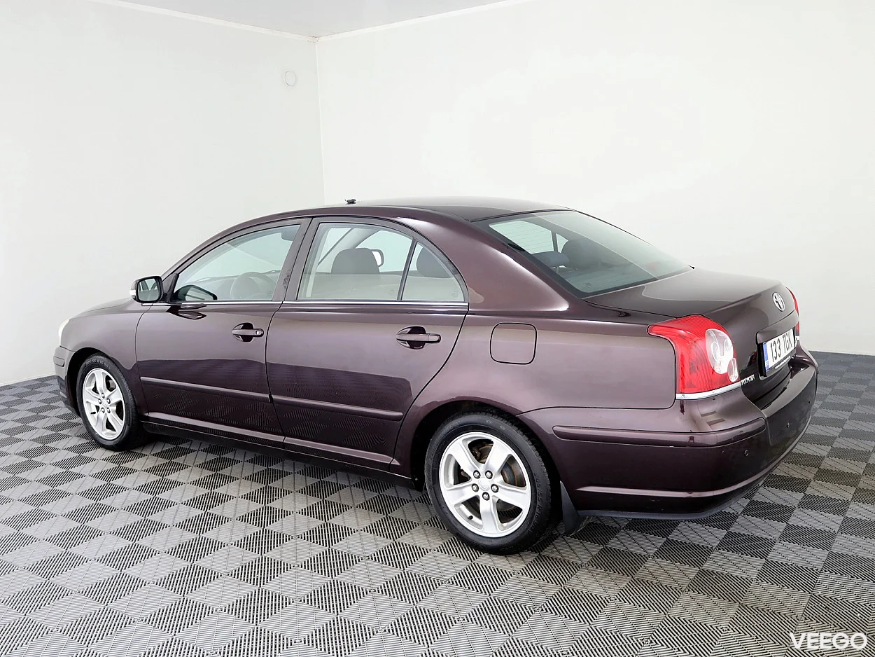 Toyota Avensis 1.8 95kW