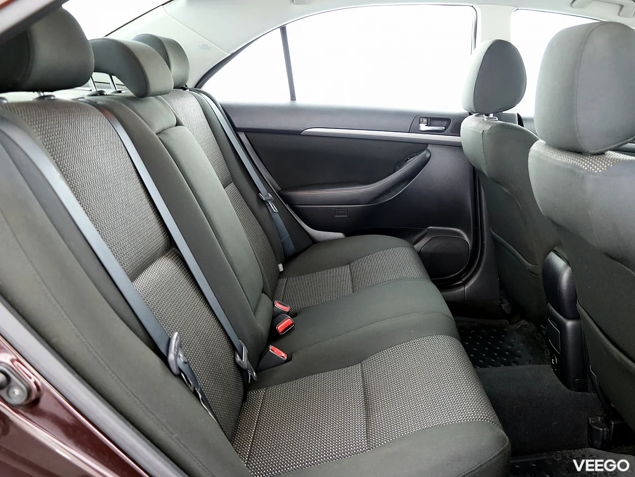 Toyota Avensis 1.8 95kW