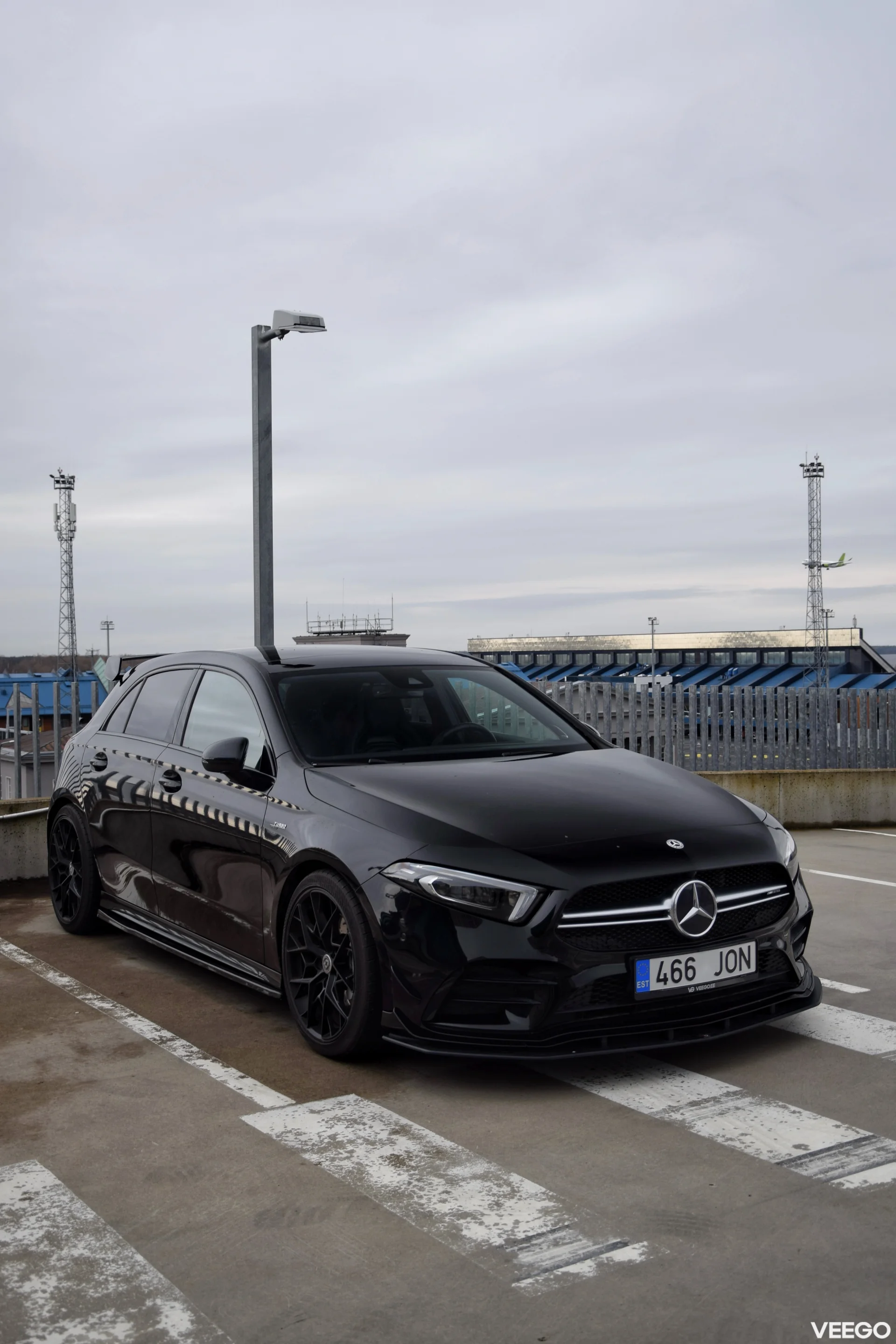 Mercedes-Benz AMG A 35 MULTIBEAM, DACH, BURMEISTER 2.0 225kW