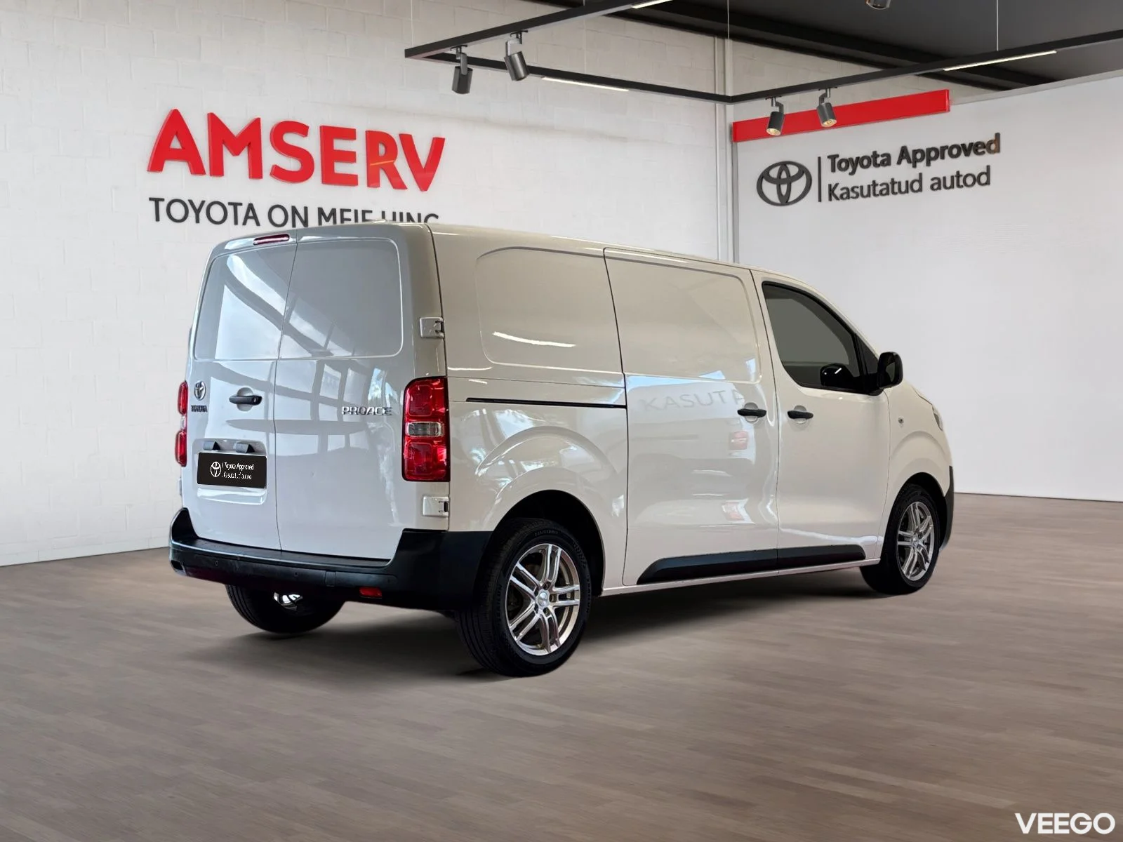 Toyota Proace Medium Professional Plus 2 90kW