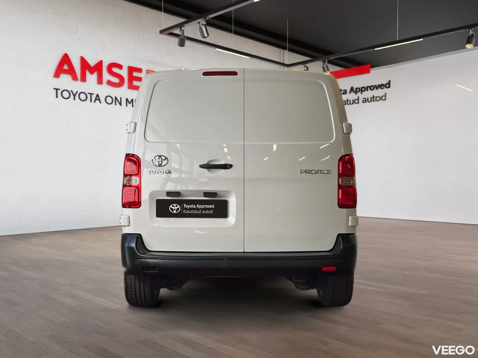 Toyota Proace Medium Professional Plus 2 90kW